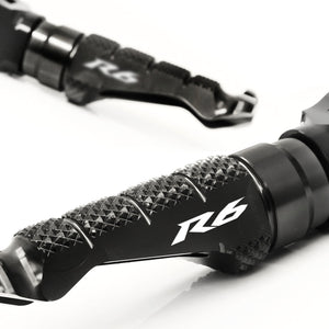 Yamaha YZF R6 99-19 engraved front rider Black Foot Pegs